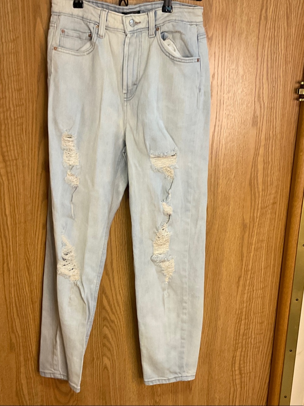 wild fable Light Wash Distressed Boyfriend Jeans